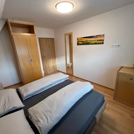 아파트 Sonnenschein Appartement- Und Mit Terrasse Und Garten