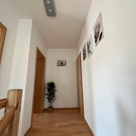 아파트 Sonnenschein Appartement- Und Mit Terrasse Und Garten