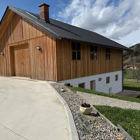 Sonnenschein Appartement- Und Mit Stadel Und Terrasse Eibiswald