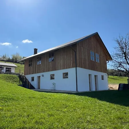 Sonnenschein Appartement- Und Mit Stadel Und Terrasse Apartament