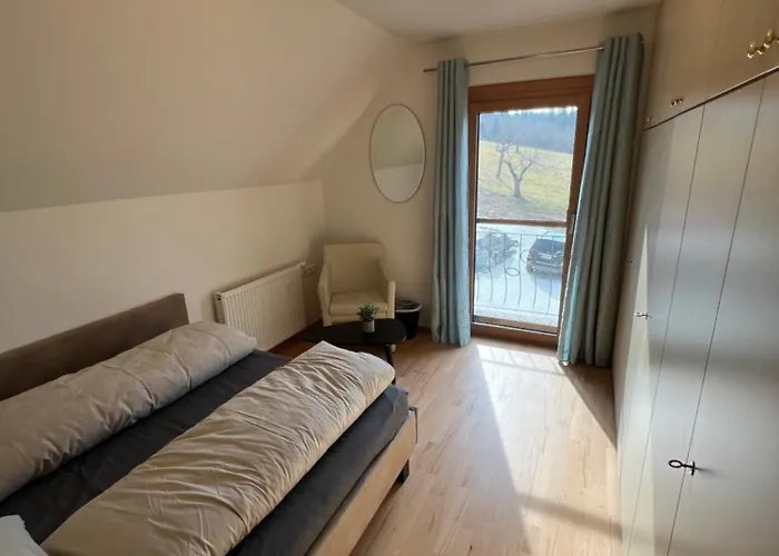 Sonnenschein Appartement- Und Mit Stadel Und Terrasse * Eibiswald