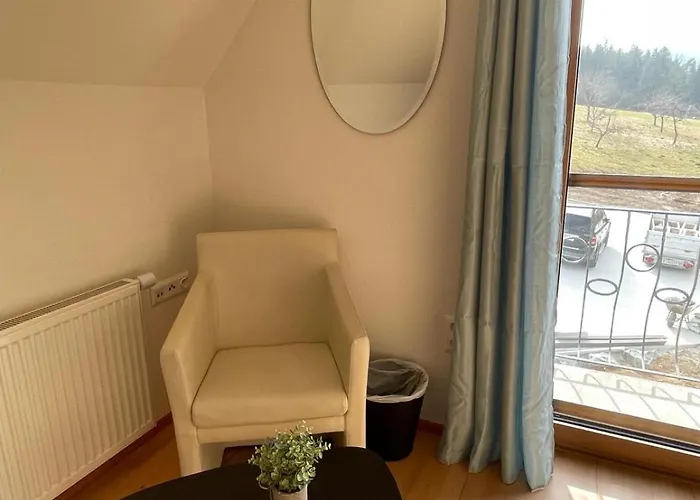 Sonnenschein Appartement- Und Mit Terrasse Und Garten *