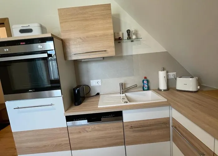 Sonnenschein Appartement- Und Mit Terrasse Und Garten Eibiswald