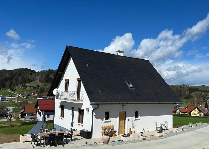 Sonnenschein Appartement- Und Mit Stadel Und Terrasse Eibiswald