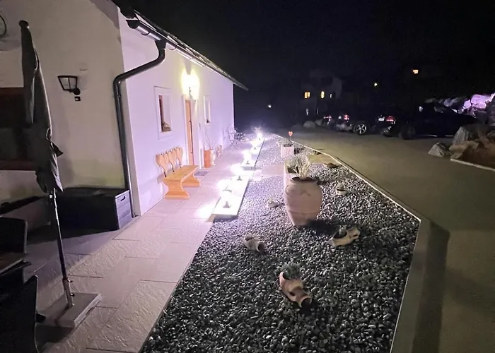 Sonnenschein Appartement- Und Mit Stadel Und Terrasse *