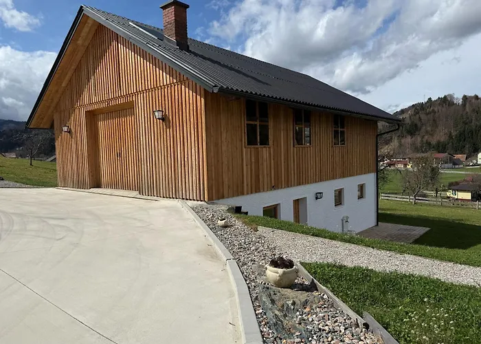 Sonnenschein Appartement- Und Mit Stadel Und Terrasse Eibiswald